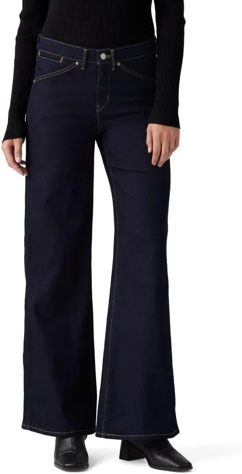 Levi's Women's 318 Shaping Wide-Leg Jeans (Also Available in Plus)