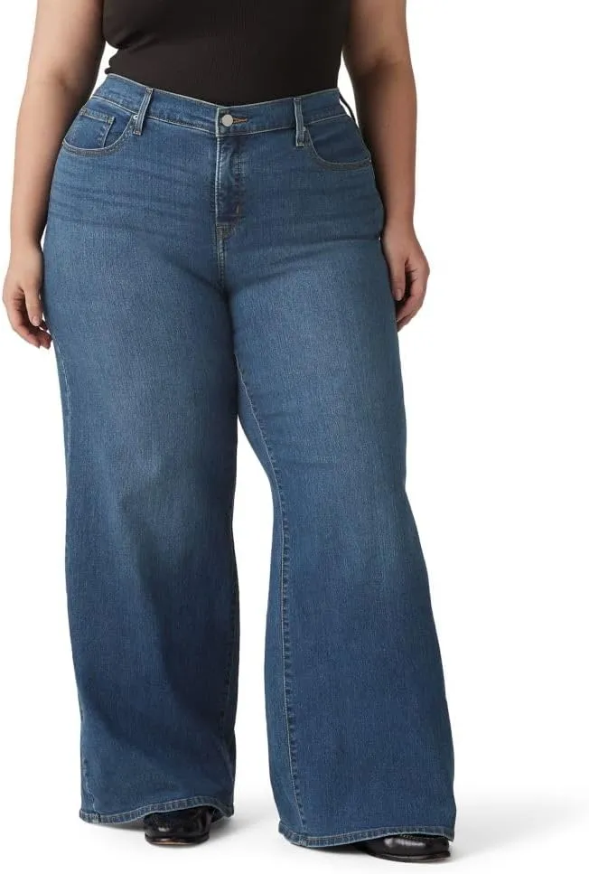 Levi's Women's 318 Shaping Wide-Leg Jeans (Also Available in Plus)
