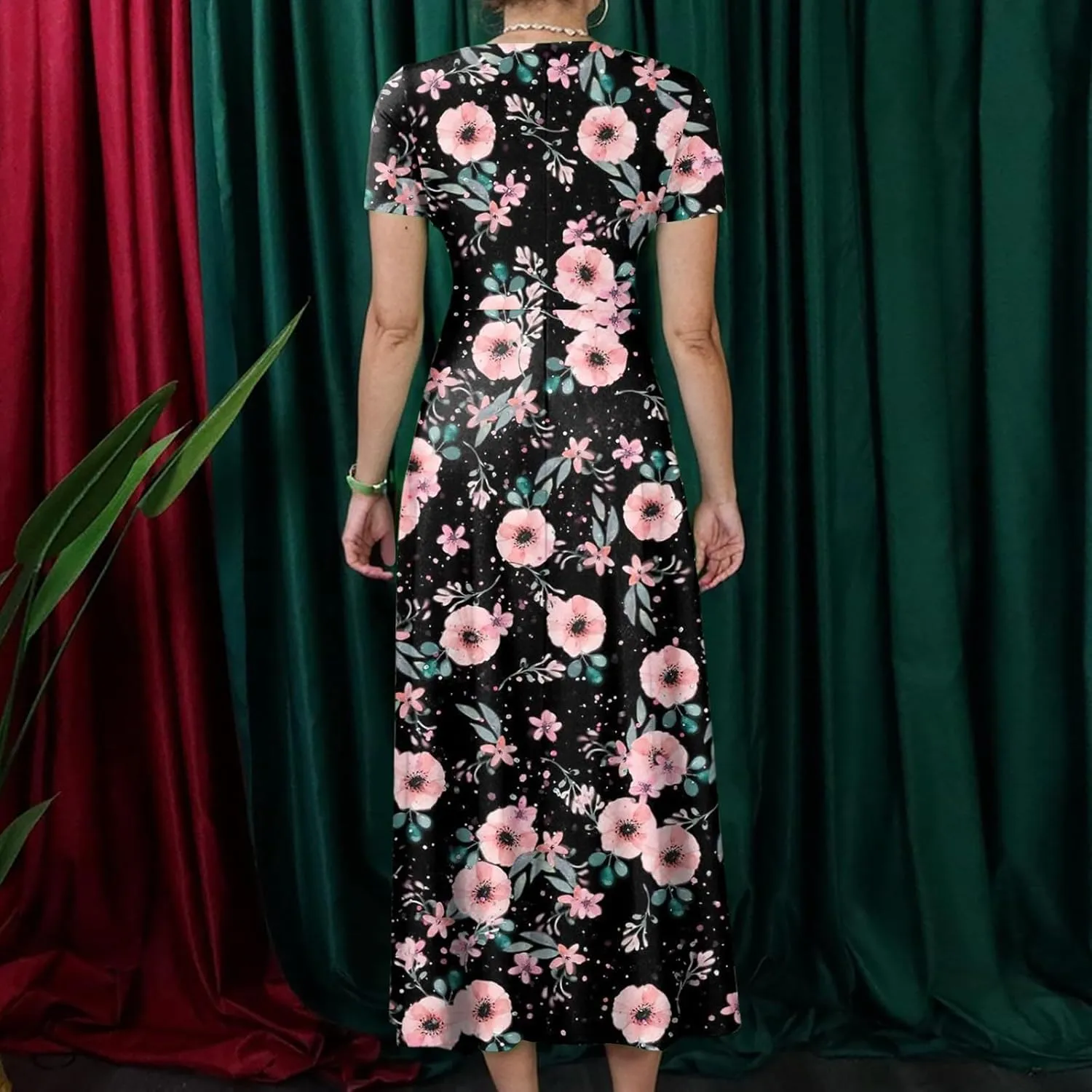 Women Plus Size Short Sleeve Dresses Summer Casual Maxi Dress Crew Neck Floral Flowy Beach A Line Dress with Pockets